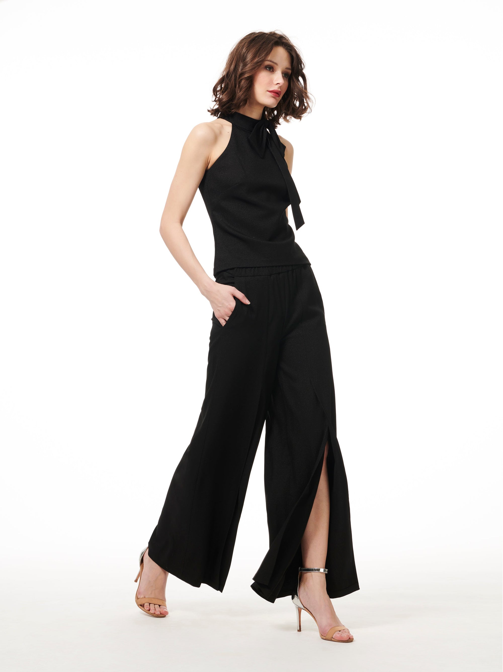 BLACK MOCK-NECK SPARKLE CREPE TOP