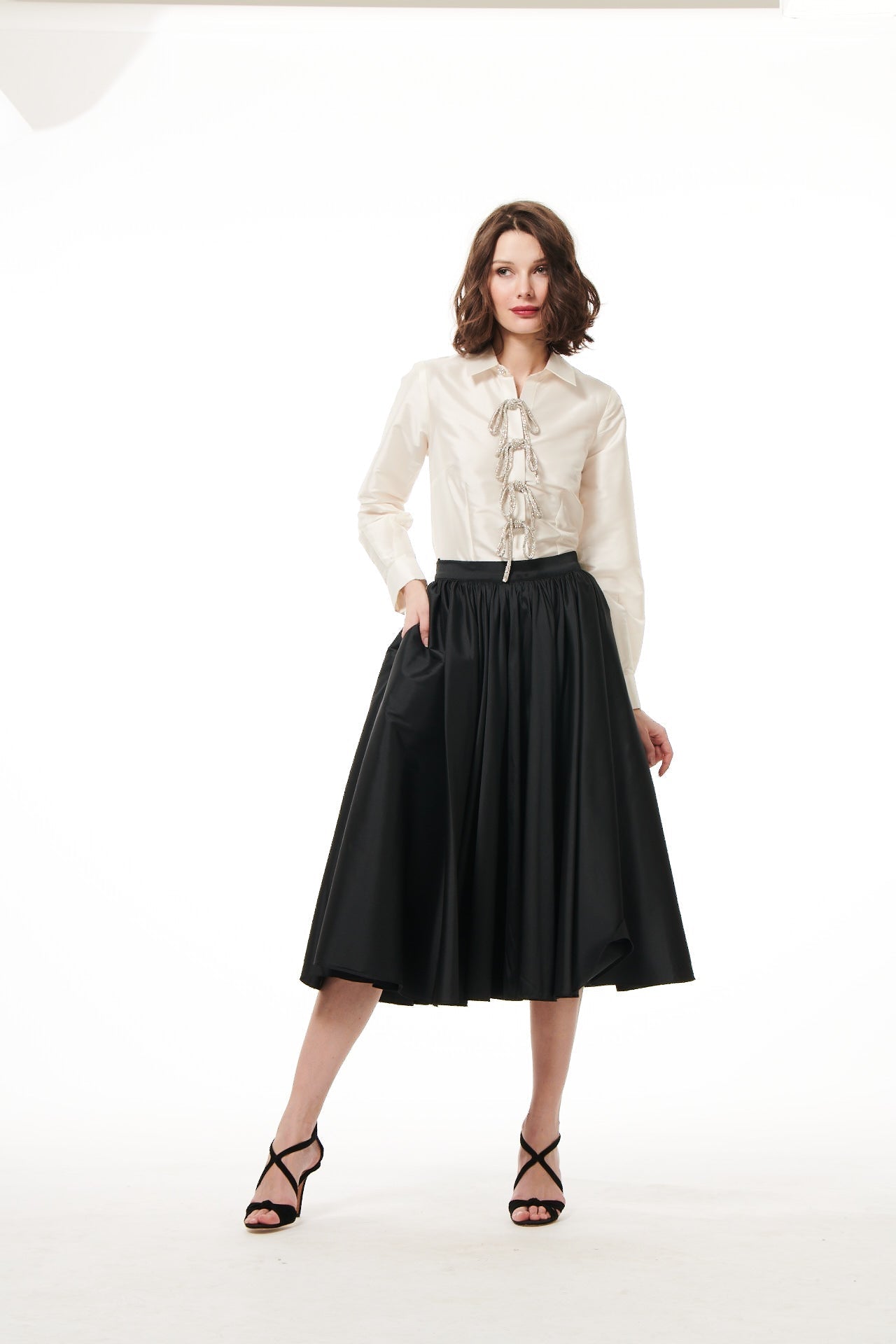 IVORY JEWELED LARGE BOW TAFFETA TOP