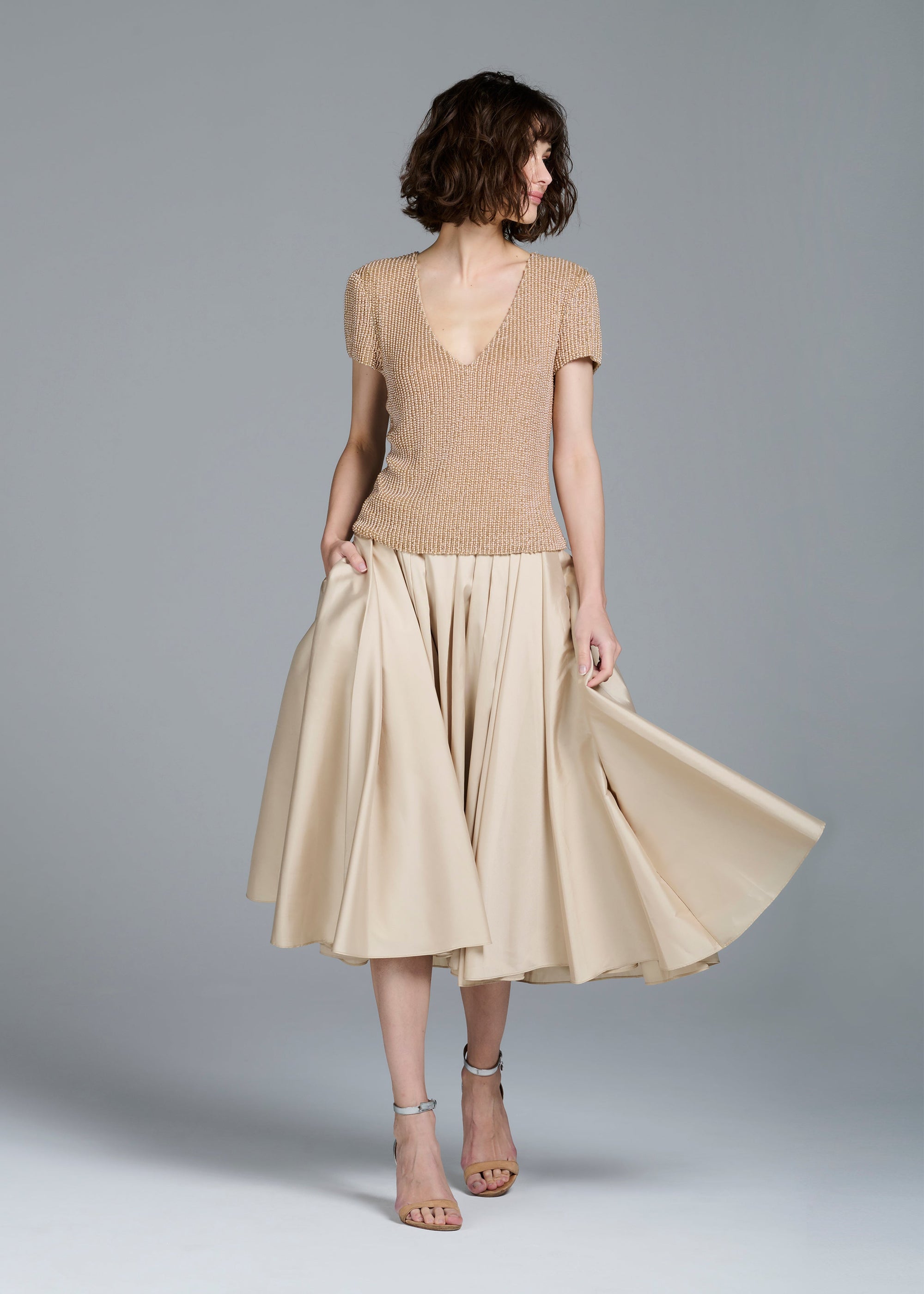STRETCH PEARL BEADED V-NECK TOP CHAMPAGNE