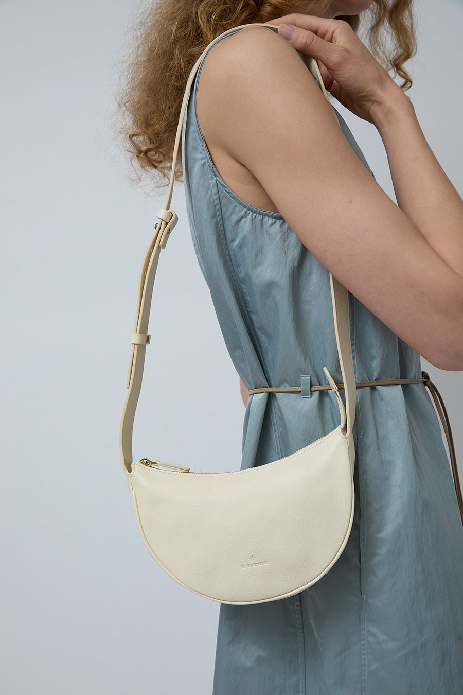 Il Bisonte Oliveta Small Hobo Bag in Bianco Latte